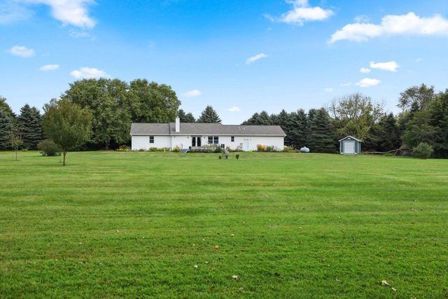 N831 RABBIT ROAD, Fremont, WI 54940