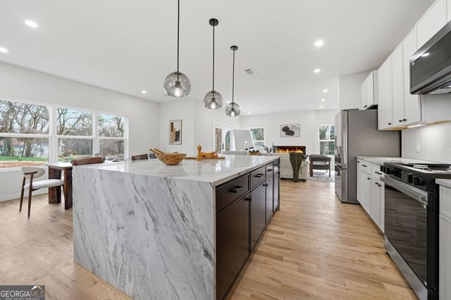 587 Woodland Avenue, Scottdale, GA 30079
