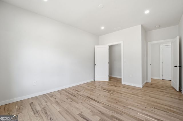 587 Woodland Avenue, Scottdale, GA 30079