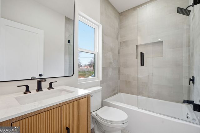 587 Woodland Avenue, Scottdale, GA 30079