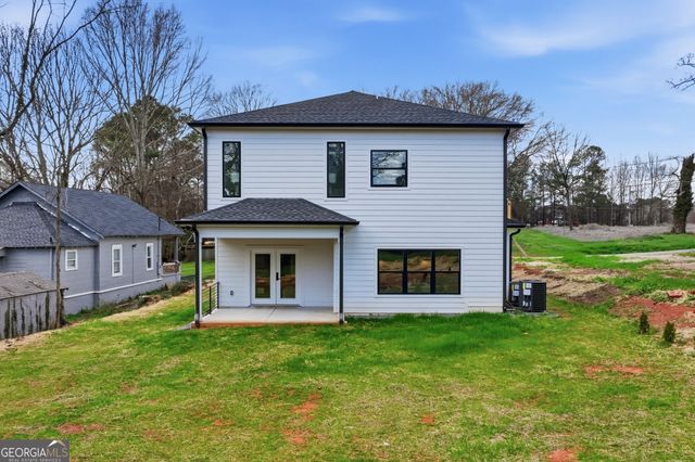 587 Woodland Avenue, Scottdale, GA 30079