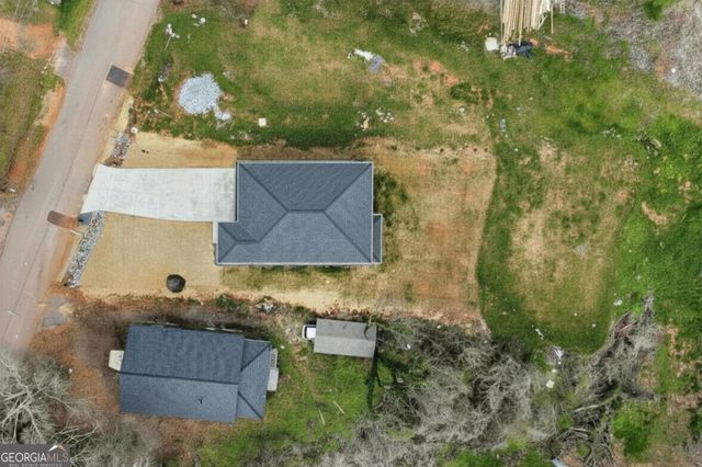 587 Woodland Avenue, Scottdale, GA 30079