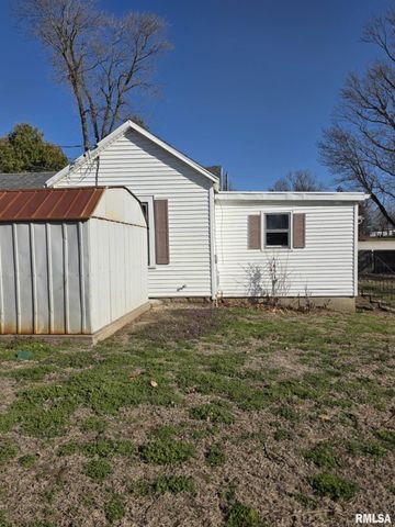 1234 N 26TH Street, Quincy, IL 62301