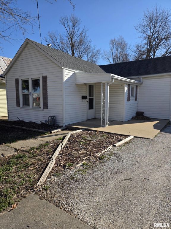 1234 N 26TH Street, Quincy, IL 62301