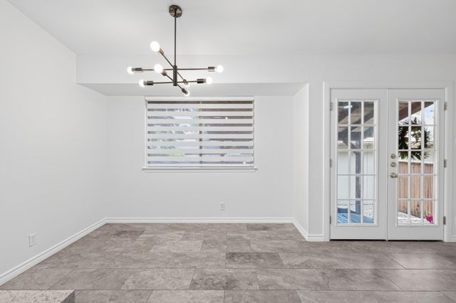11210 PARKFIELD DR A, Austin, TX 78758