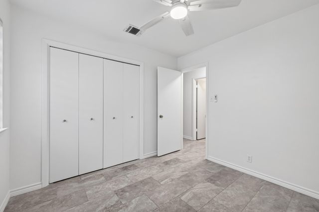 11210 PARKFIELD DR A, Austin, TX 78758