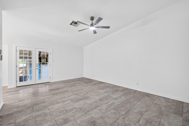 11210 PARKFIELD DR A, Austin, TX 78758