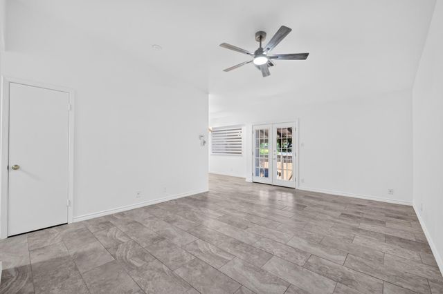 11210 PARKFIELD DR A, Austin, TX 78758