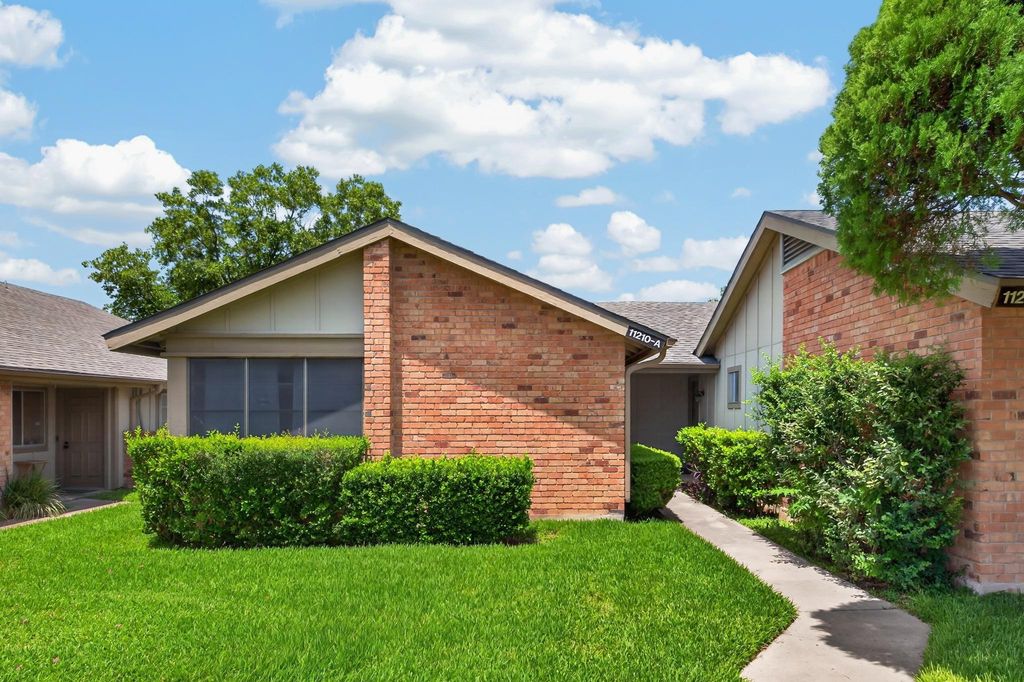 11210 PARKFIELD DR A, Austin, TX 78758