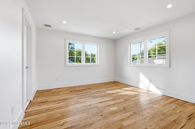 504 Monmouth Road, Allenhurst, NJ 07711
