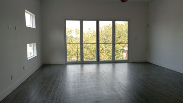 1820 Pollard Street, Dallas, TX 75208