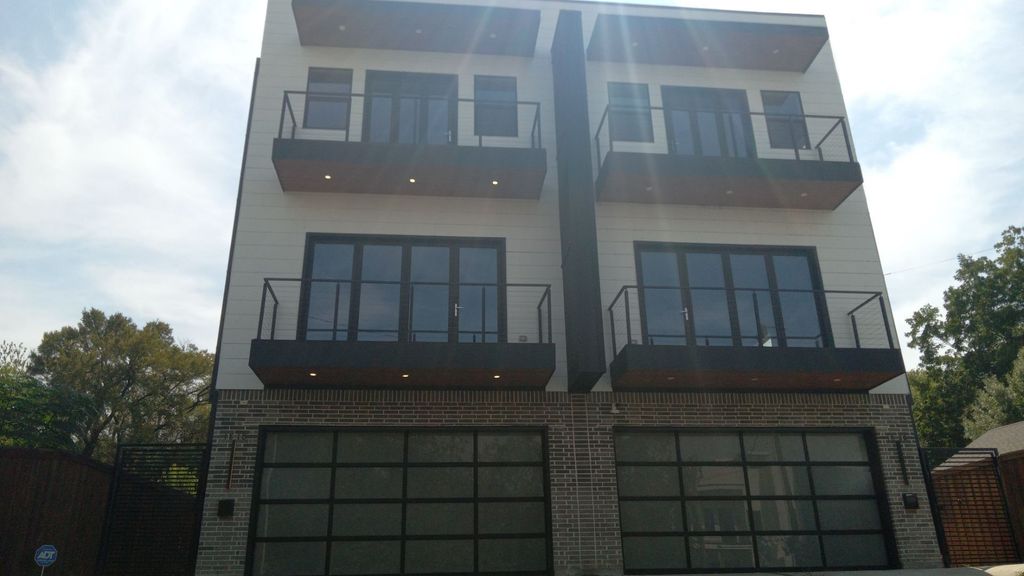 1820 Pollard Street, Dallas, TX 75208