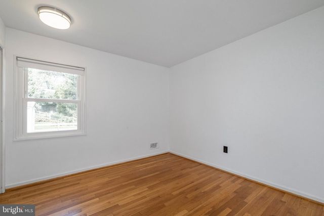 102 GREENMEADOW DR, Lutherville Timonium, MD 21093