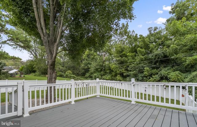 102 GREENMEADOW DR, Lutherville Timonium, MD 21093