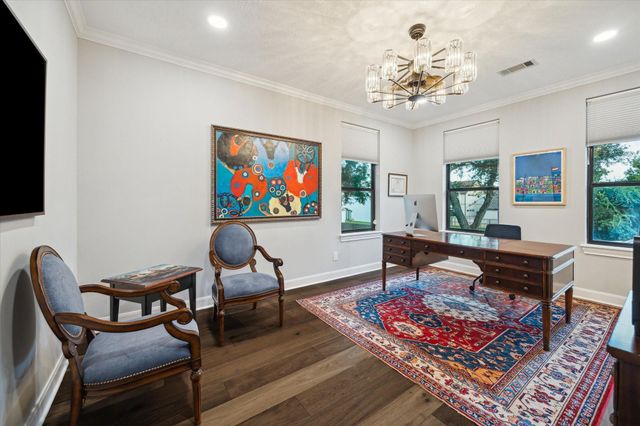 4 W Shady Lane, Houston, TX 77063