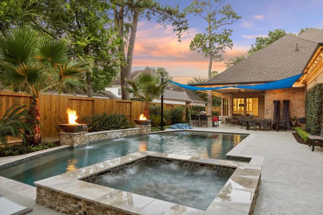 4 W Shady Lane, Houston, TX 77063