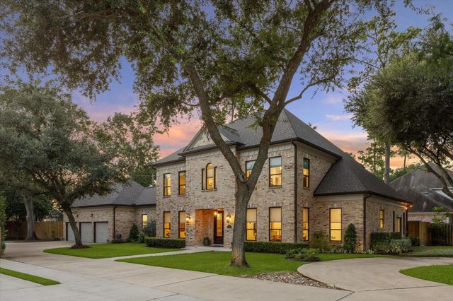 4 W Shady Lane, Houston, TX 77063