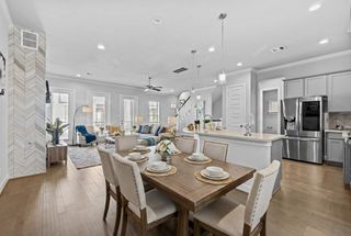 4007 Centre Valley Lane, Houston, TX 77043