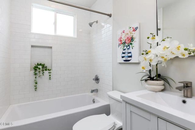 960 W Benwood Street, Covina, CA 91722