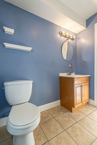 152 Washington St, New Bedford, MA 02740