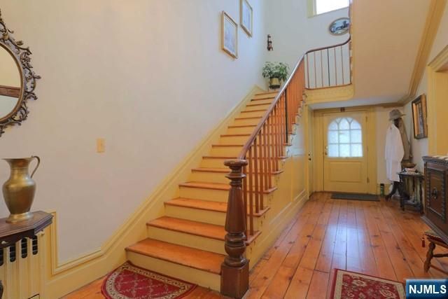 218 Paramus Road, Paramus, NJ 07652