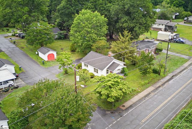 406 Old Liberty Road, Easley, SC 29640