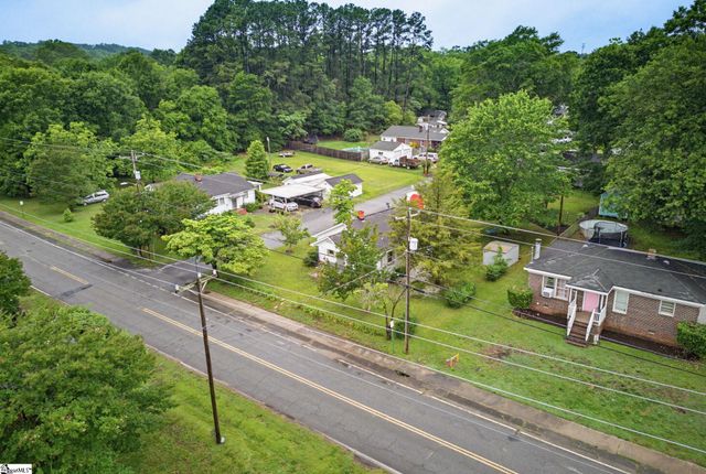 406 Old Liberty Road, Easley, SC 29640