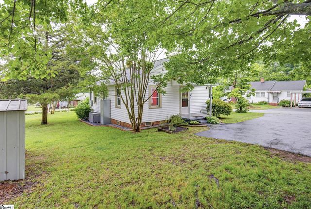 406 Old Liberty Road, Easley, SC 29640