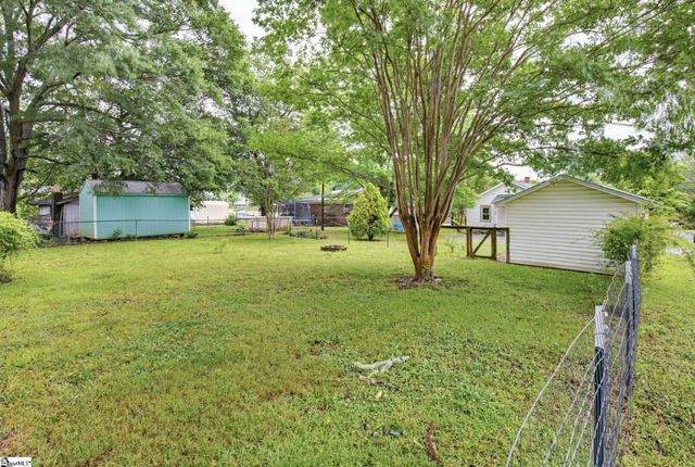 406 Old Liberty Road, Easley, SC 29640