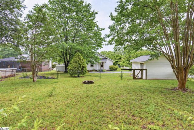 406 Old Liberty Road, Easley, SC 29640