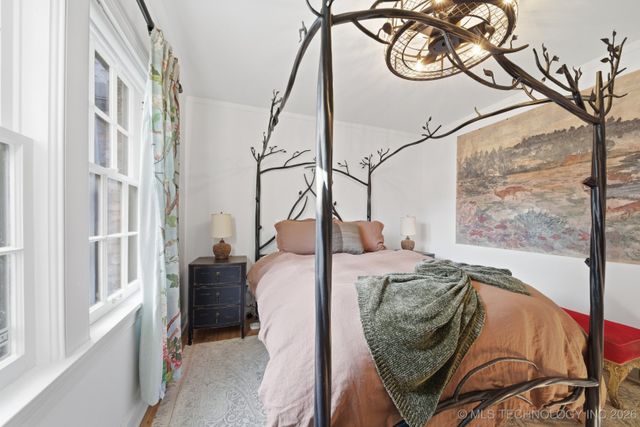 1143 S College Avenue, Tulsa, OK 74104