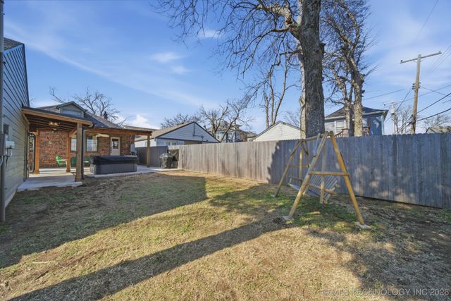 1143 S College Avenue, Tulsa, OK 74104