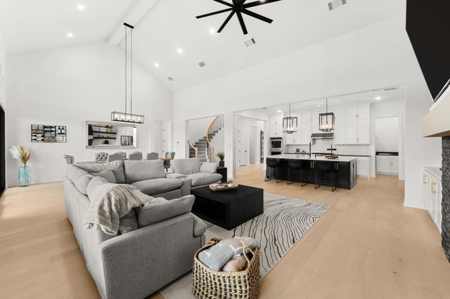 17020 Sanglier DR, Austin, TX 78738