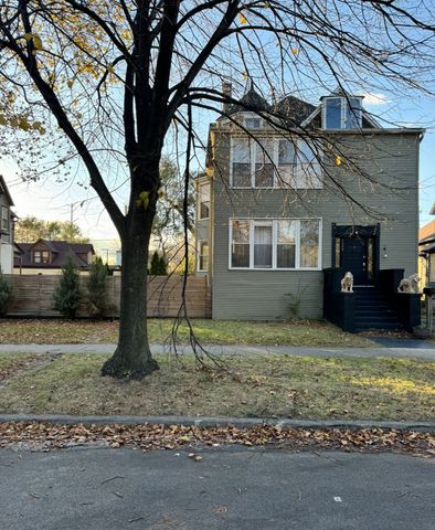 7524 S Kenwood Avenue, Chicago, IL 60619