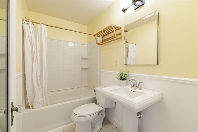 112 Arvine Heights, Rochester, NY 14611