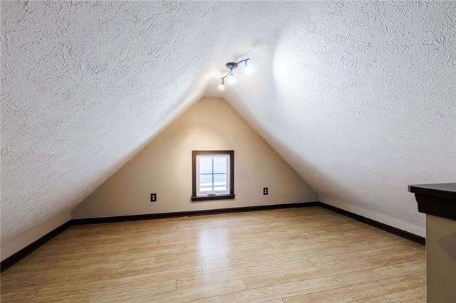 112 Arvine Heights, Rochester, NY 14611