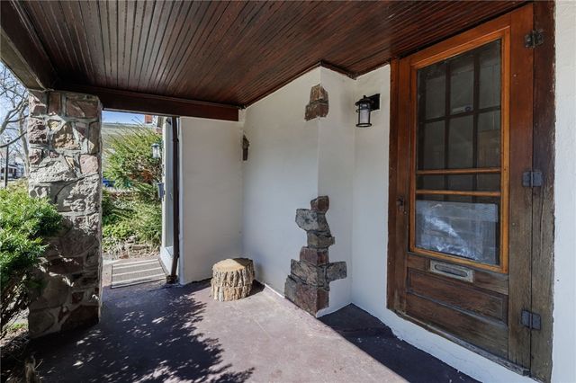 112 Arvine Heights, Rochester, NY 14611