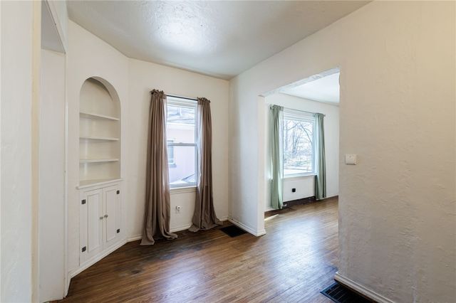 112 Arvine Heights, Rochester, NY 14611