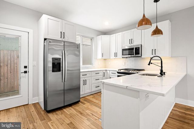 2610 TRENTON AVE, Philadelphia, PA 19125