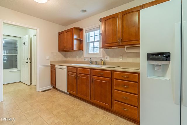 139 Brandon Lane, Bristol, VA 24201