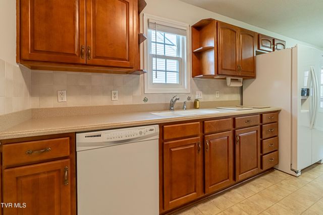 139 Brandon Lane, Bristol, VA 24201