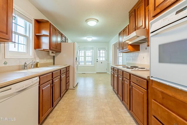 139 Brandon Lane, Bristol, VA 24201