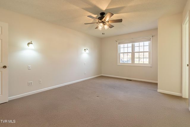 139 Brandon Lane, Bristol, VA 24201