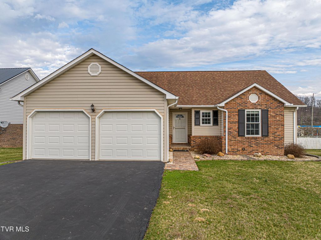 139 Brandon Lane, Bristol, VA 24201