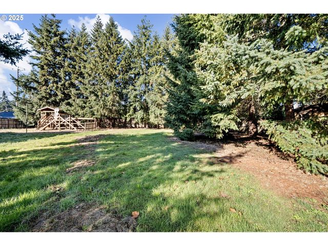 88144 4TH St, Veneta, OR 97487