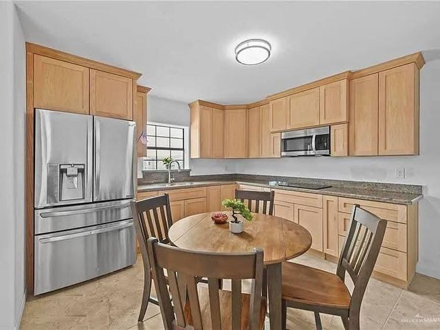 2005 E Bogey Drive, Mission, TX 78572
