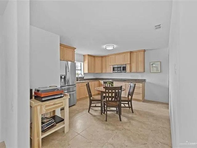 2005 E Bogey Drive, Mission, TX 78572