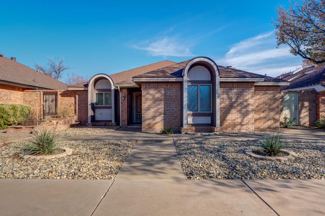 8605 Miami Avenue, Lubbock, TX 79423