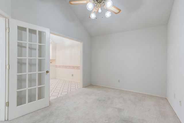 8605 Miami Avenue, Lubbock, TX 79423
