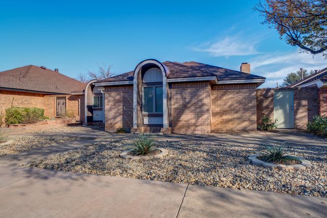 8605 Miami Avenue, Lubbock, TX 79423